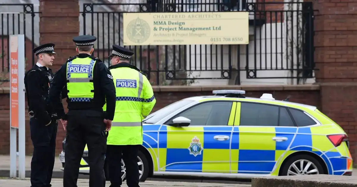 Liverpool School Call Off Classes After Bomb Threat, Authorities Clear Incident as 'Hoax' - 4