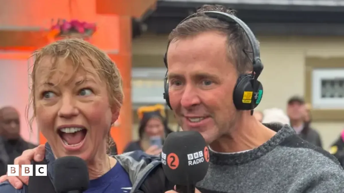 Sara Cox On Raising £9 Million For Children In Need Through 135-Mile Marathon: 'I've Never Known Pain Like It' - 3