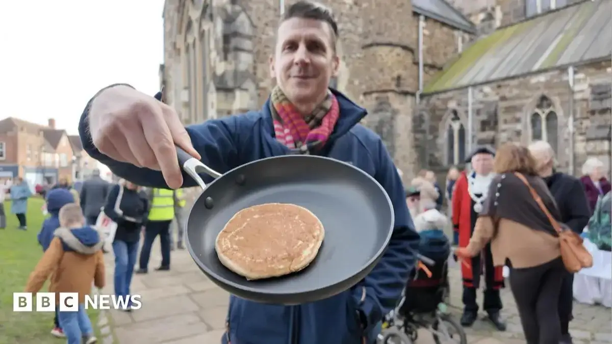 Fat Tuesday Pancake Day Races: When a British Breakfast Becomes a Comedy Track Meet - 3
