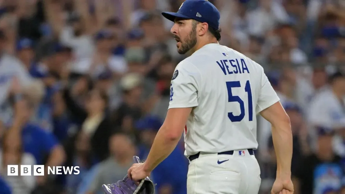 Alex Vesia returns to Dodgers after baby's death: 'Life can change in an instant' - 1