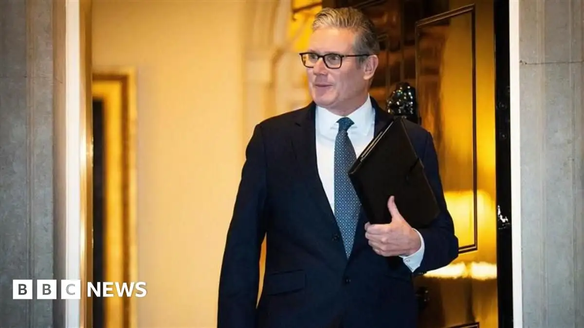 Ministers told to not publish their own Mandelson messages - 3