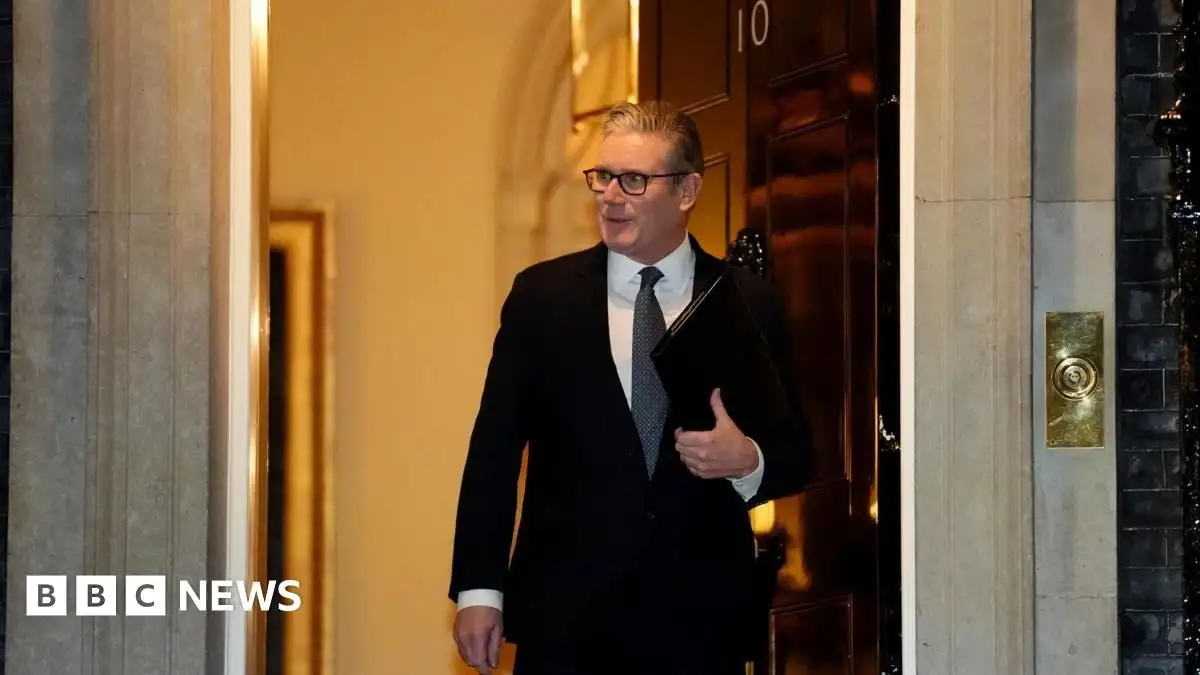 Starmer: ‘I will never walk away from the country I love’ - 4
