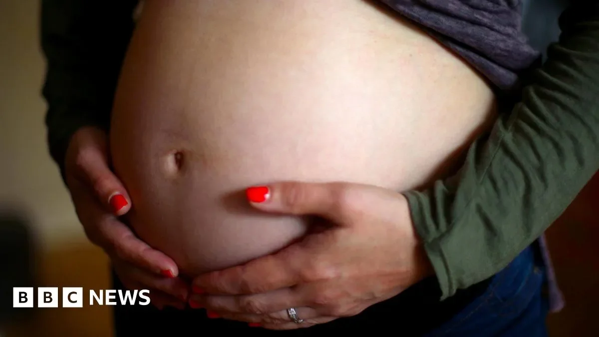 More than 100 maternity staff sue NHS over gas exposure - 3
