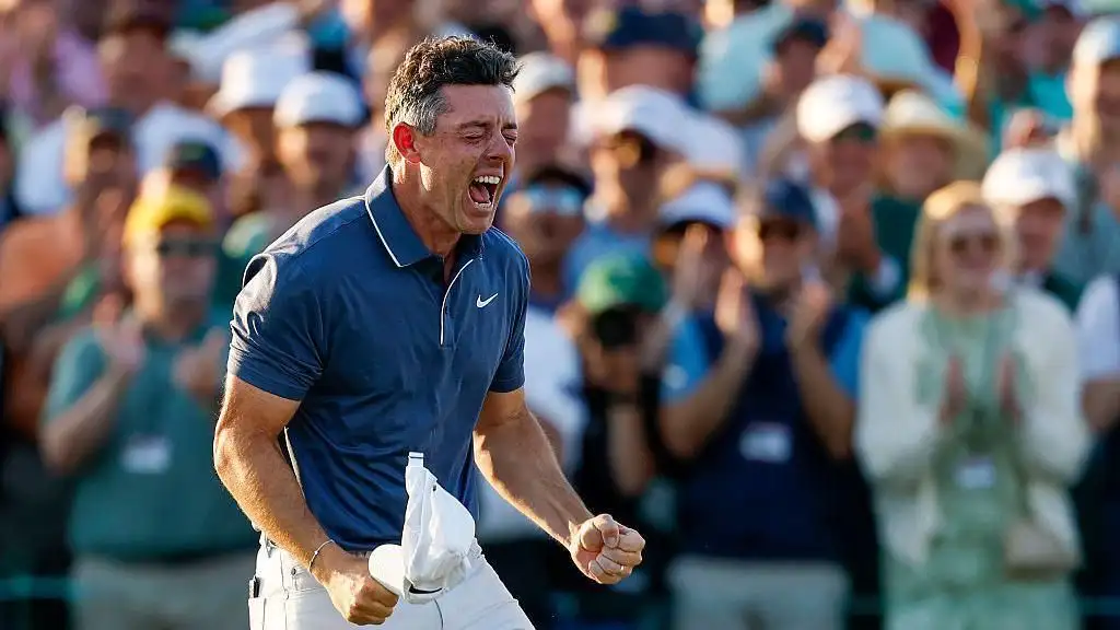 Joy in McIlroy's hometown at history-maker's back-to-back Masters wins - 3