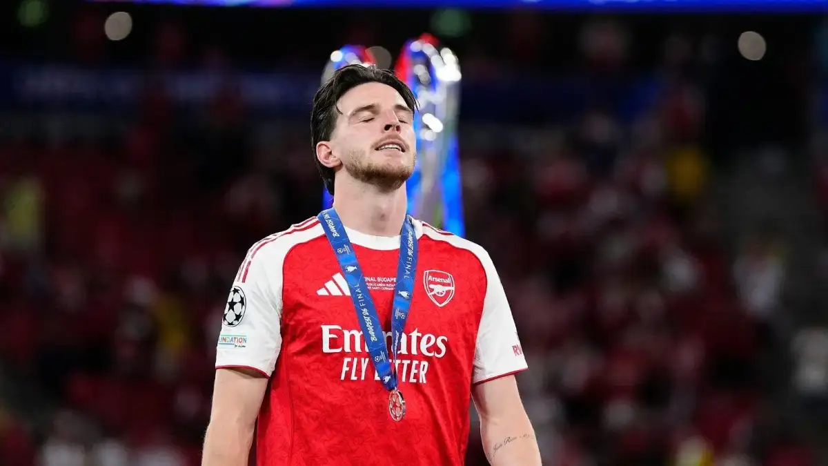 Declan Rice makes Arsenal vow as star reveals dressing room response to PSG loss - 4