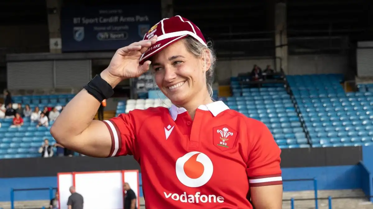 Wales stalwart Lake announces retirement at 35 - 3