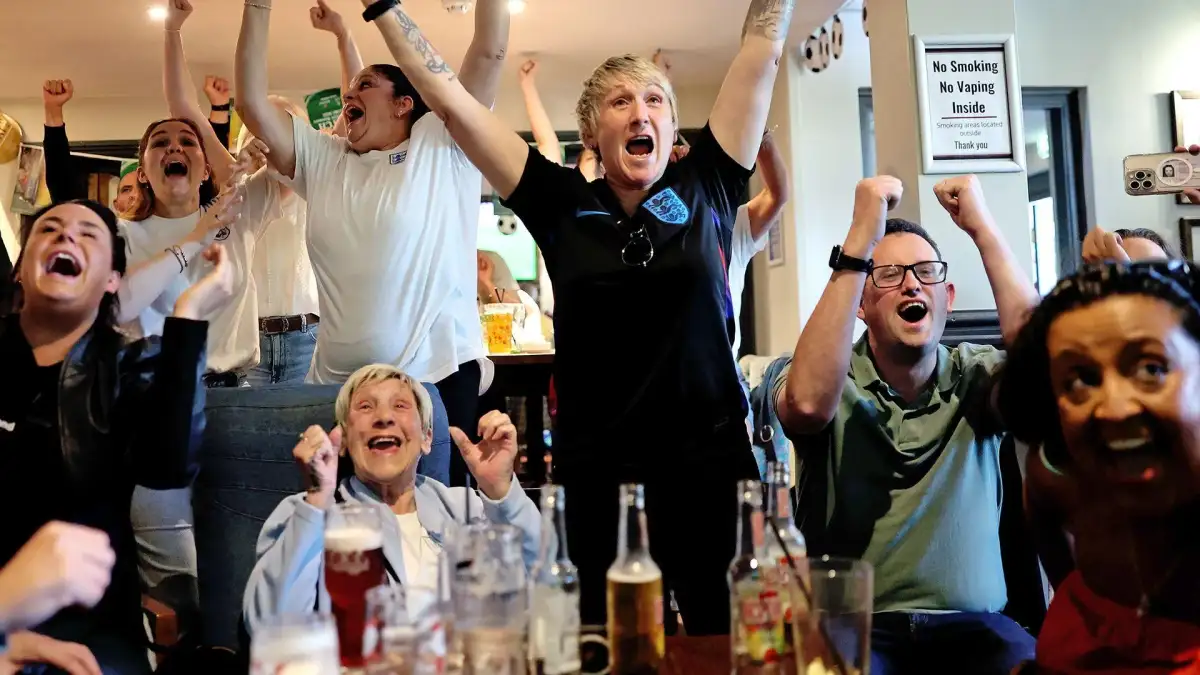 UK politics: Downing Street defends decision to let pubs stay open until 5am for England match - 2