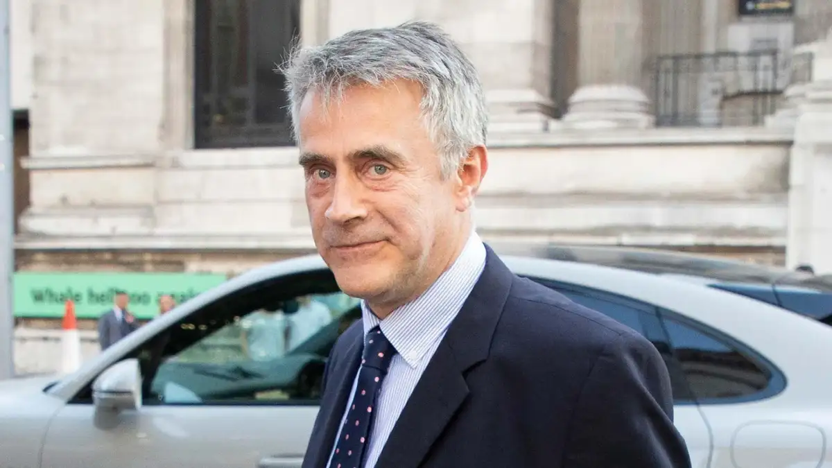 Labour MPs seek cap on political donations - 2