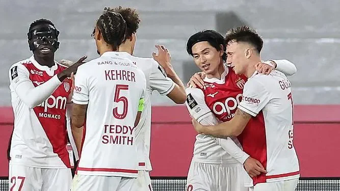 Monaco vs PSG - Champions League LIVE: Latest score and updates as holders fight back from 2-0 down after missing penalty in dramatic start - plus Benfica vs Real Madrid - 4