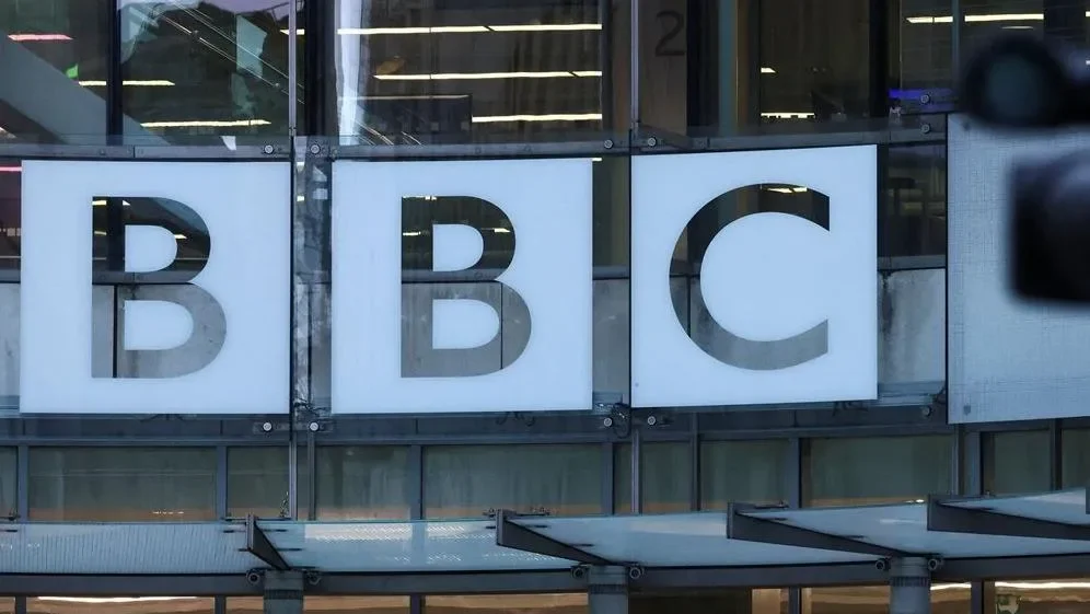New BBC boss warns that 'tough choices are unavoidable' - 2