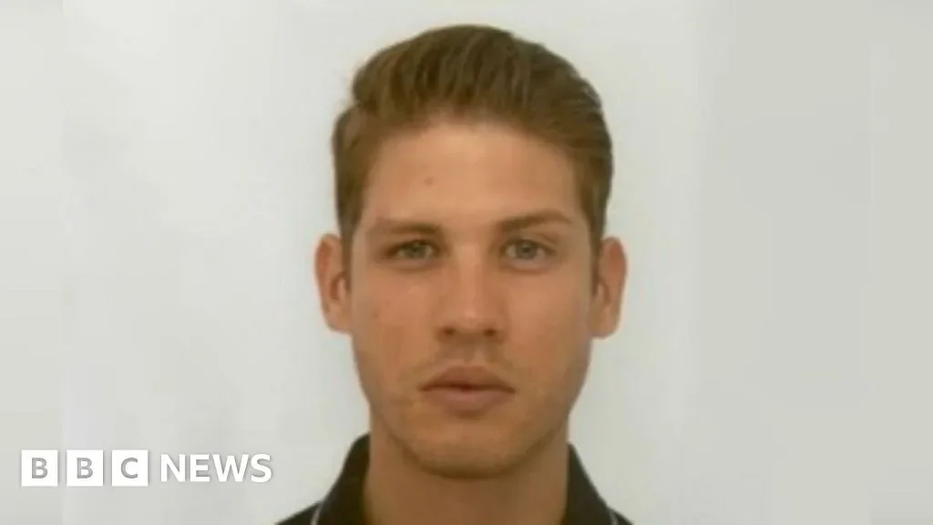 Company director jailed over £7m airline parts fraud - 2