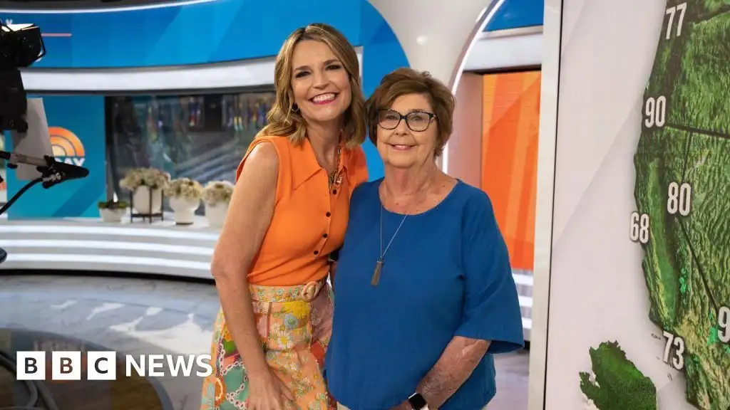What we know about the abduction of Savannah Guthrie's mother - 3