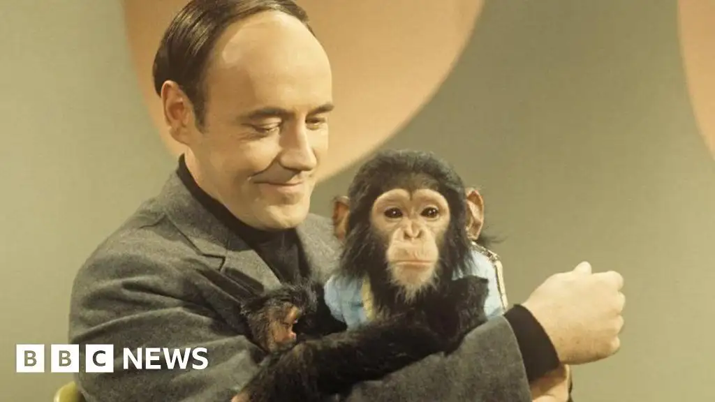 Desmond Morris: Controversial thinker who redefined human evolution with The Naked Ape - 2