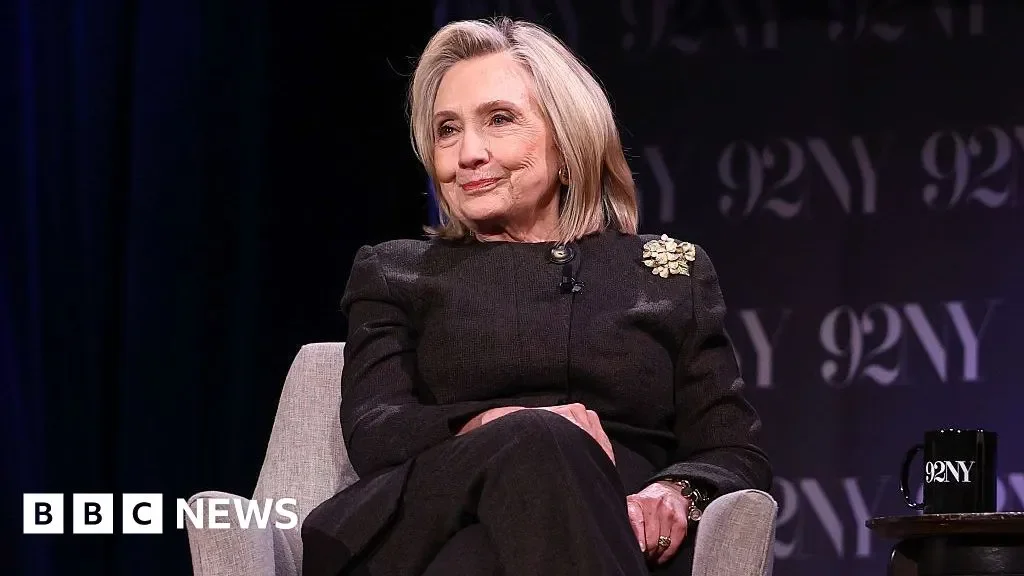 HILLARY: PUT TRUMP UNDER OATH ABOUT EPSTEIN! - 4