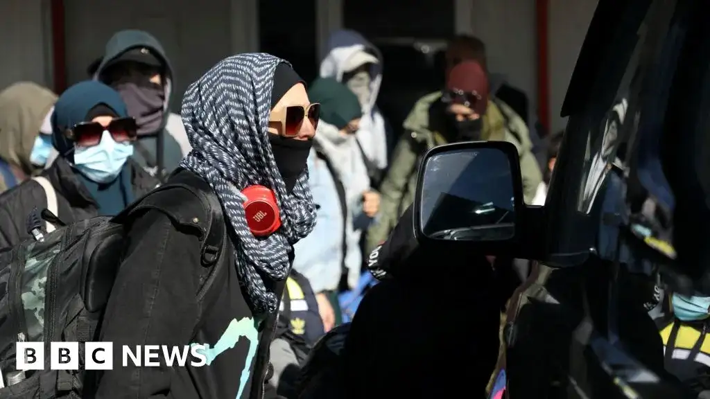 News live: one of the Australian women and children in Syrian detention camp banned from returning for up to two years - 4