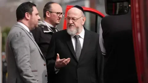Suspected arson attack on Jewish ambulances in London labelled 'antisemitic' - 4