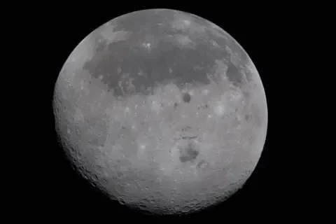Artemis II astronauts prepare for mission's most dangerous moment... - 1