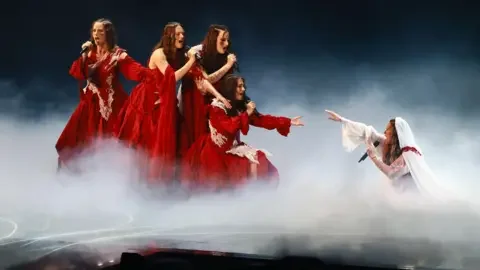 Bangaranga! Bulgaria wins Eurovision - but UK comes last - 3