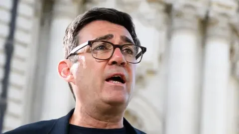 Andy Burnham: 'King of the North' with eyes on the top job - 4