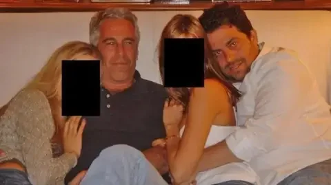 How The Times Is Digging Into Millions of Pages of Epstein Files - 4
