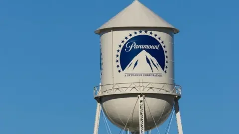 Netflix or Paramount: who would be the best new owner of Warner Bros? - 4