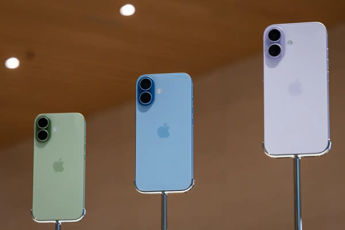 Why The iPhone 18 Might Be Worth The Wait Until Early 2027 - 4