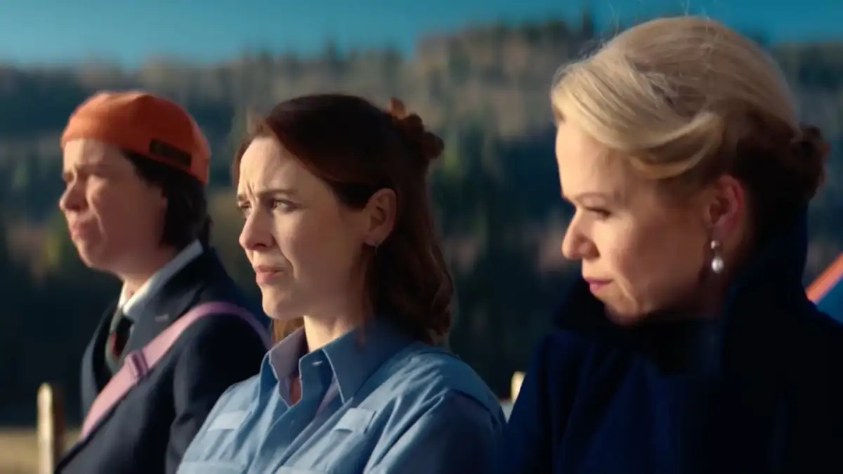 The 8 best new TV shows to watch now, from Dan Levy's comedy thriller to Carey Mulligan in 'Beef' - 2