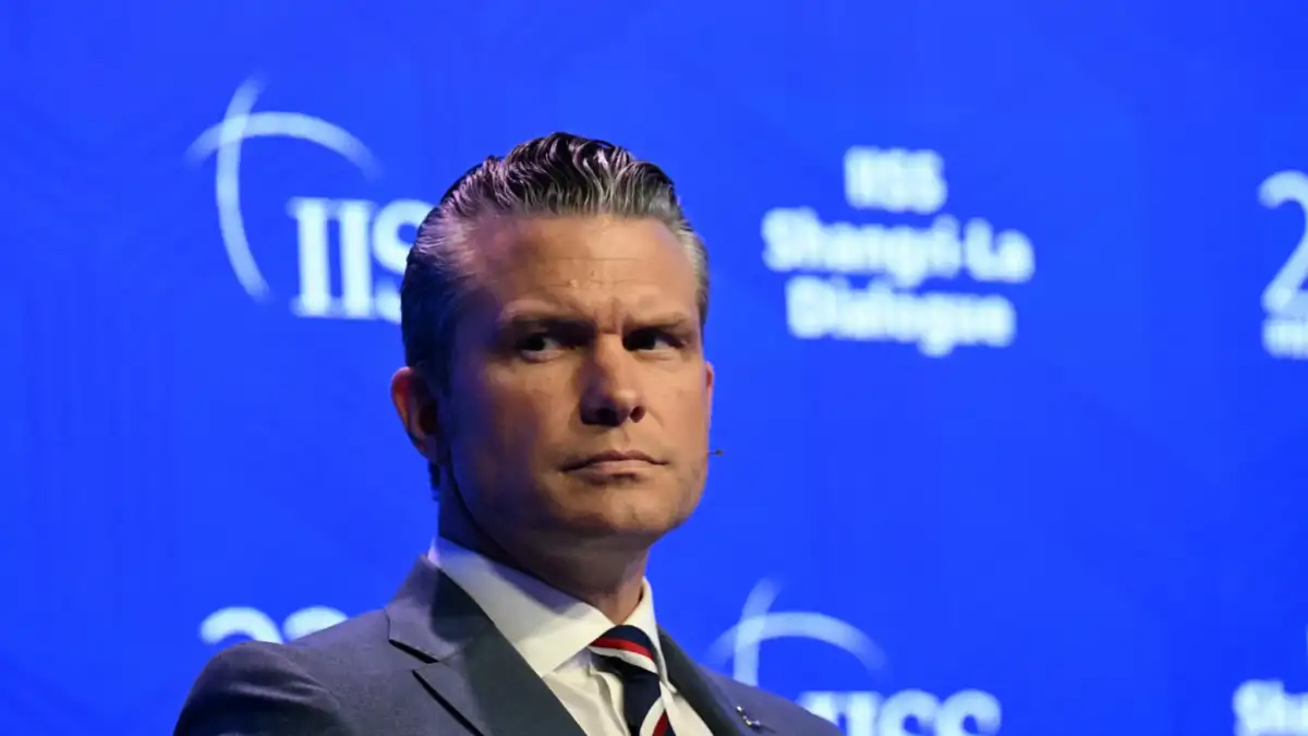 Hegseth: Trump ‘Laser‑Focused’ on Securing a ‘Great Deal’ with Iran — ‘Or They’ll Face the War Department’ - 3