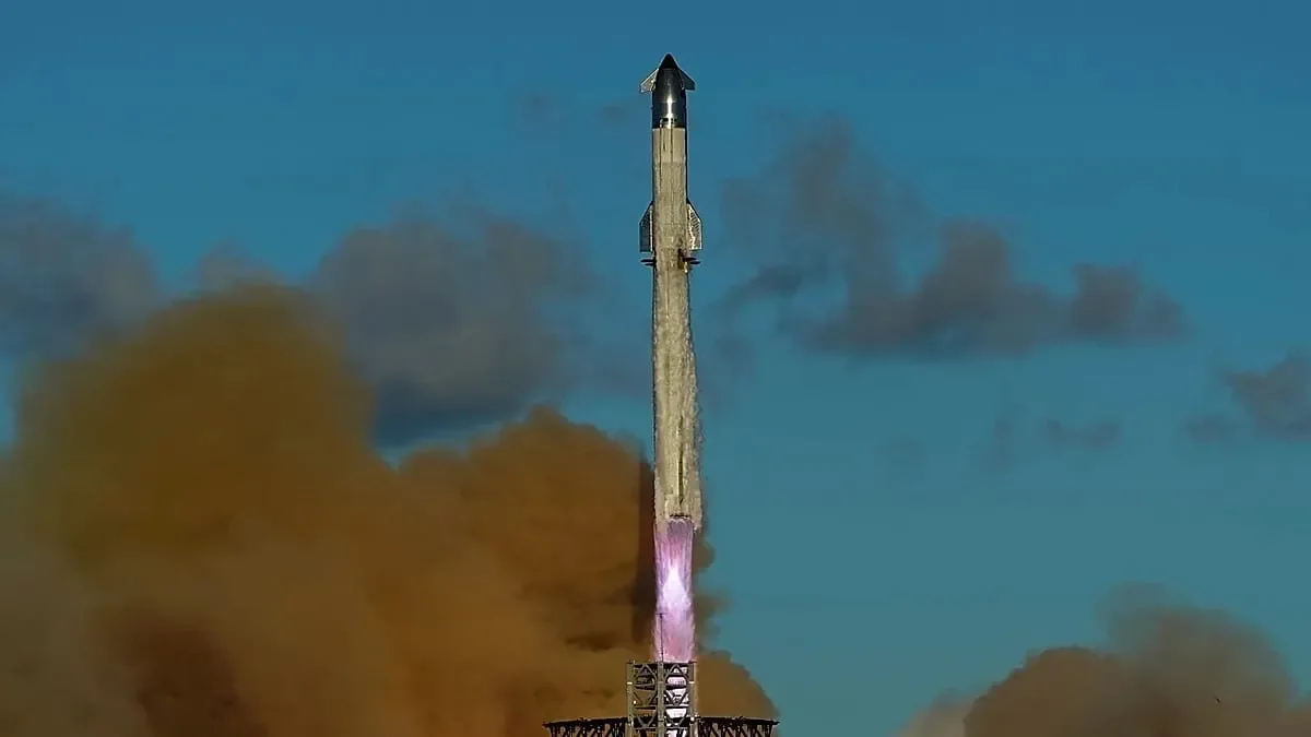 Musk changes course on Mars quest and shoots for moon – again - 4