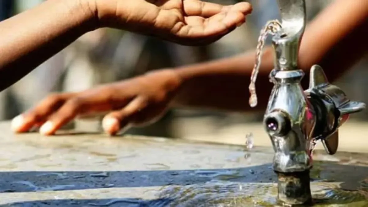 Fines for wasting water in India range from Rs 1,000 to Rs 5,000. This is a new rule to save water during hot weather.