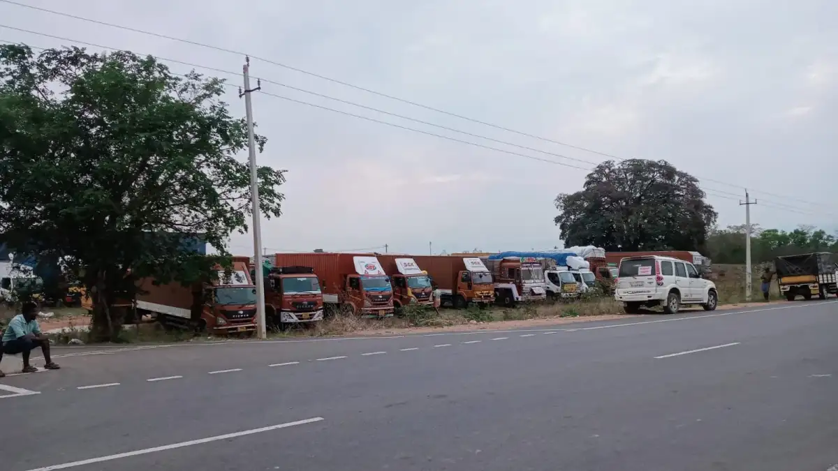 Fuel price hike in Bengaluru triggers public outrage, worries commuters, cab and gig workers - 4
