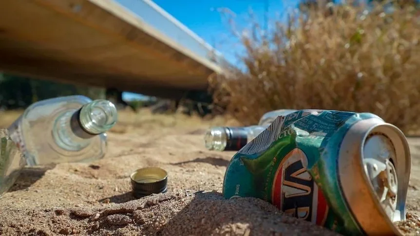 Alice Springs bars face restrictions on full-strength alcohol sales from today - 4