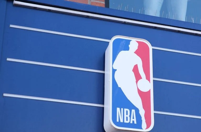 Feds: Plan to file new charges against Rozier - 1