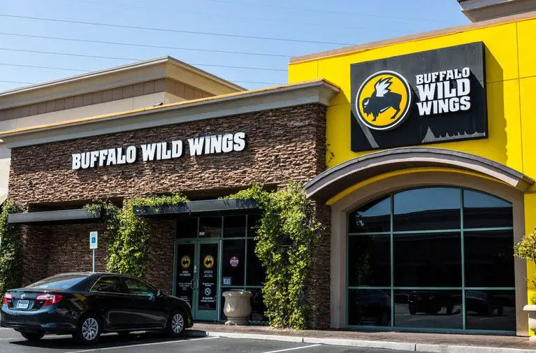 IL Judge Rules Lawsuit Is Rotten Egg — Chicken Case Cracks Over Crucial Decision on Meaning of 'Wings' - 1