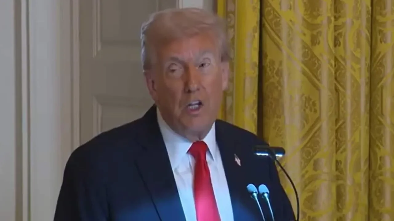 'Nothing like money': Trump claims 200% tariff threat stopped Indo-Pak war, raises downed jets tally to 11 - 1