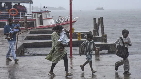 Kerala rains: IMD sounds red alert for five districts on June 6 - 2