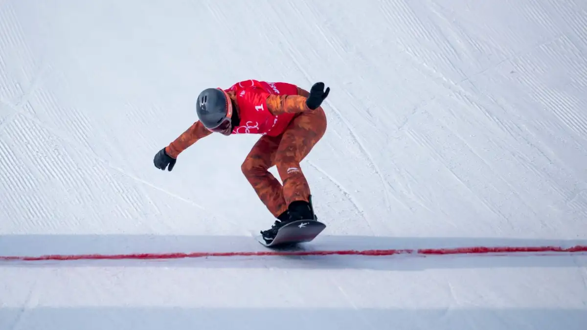 Canada’s Eliot Grondin wins Olympic silver in snowboard cross - 1