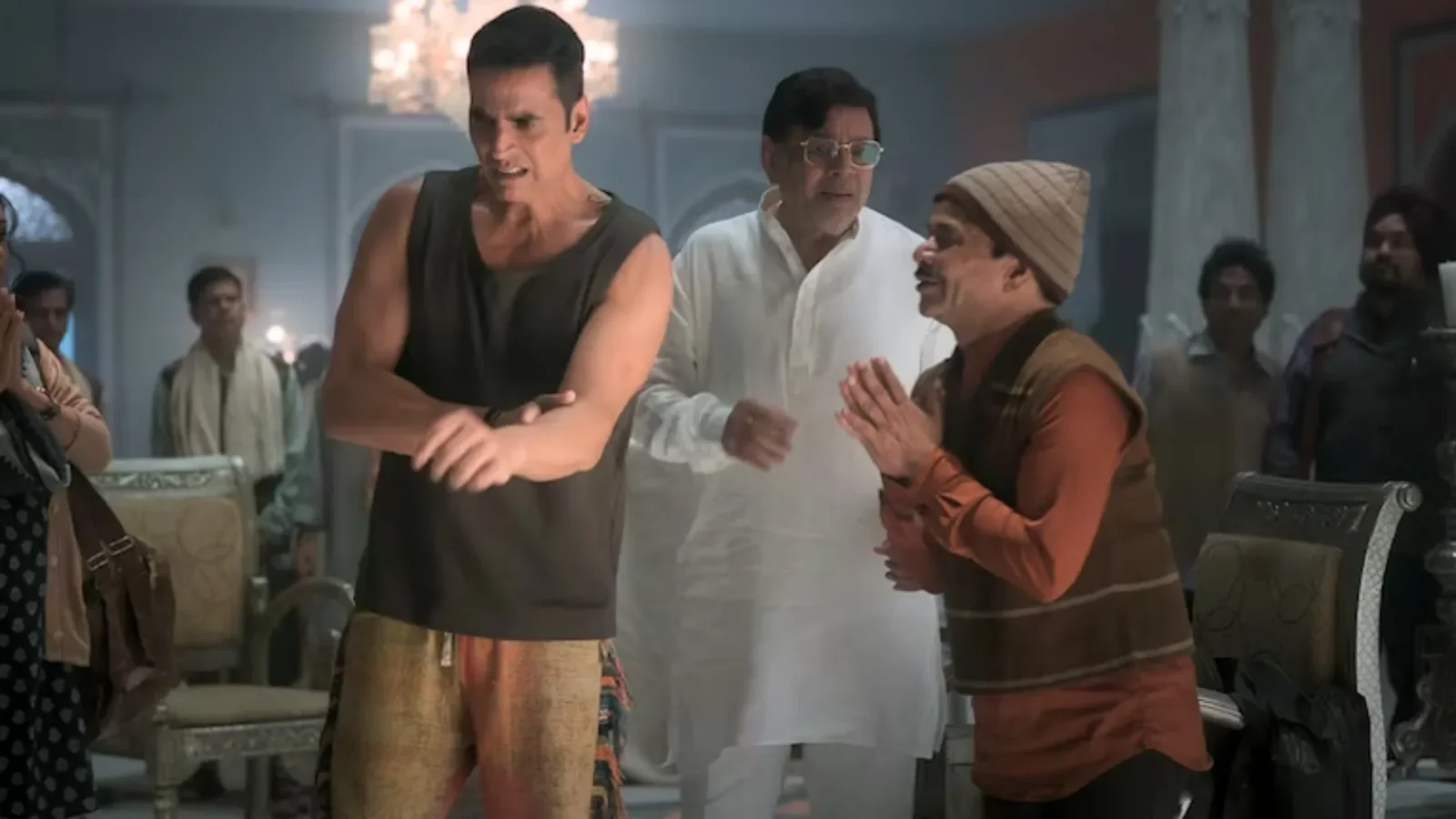 Akshay Kumar wraps Keralam schedule of Anees Bazmee film, calls it “special” - 1