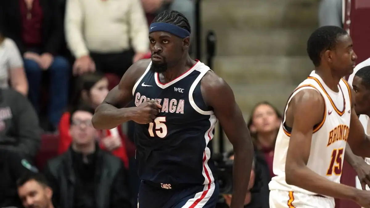 Graham powers No. 12 Gonzaga past Santa Clara into first place in WCC - 1