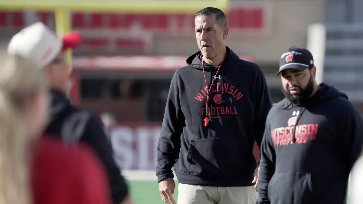 Mailbag: What happened to Wisconsin football's "draft pick" recruiting philosophy? - 3