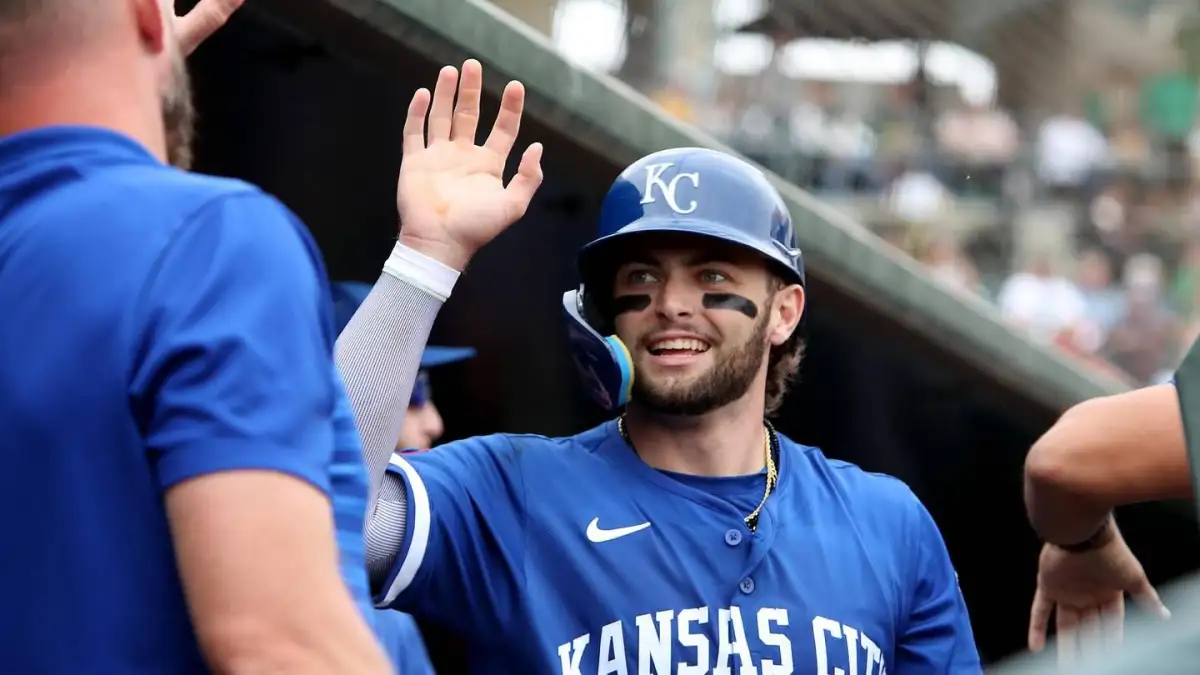 Royals' Jensen oversleeps, scratched from lineup - 2