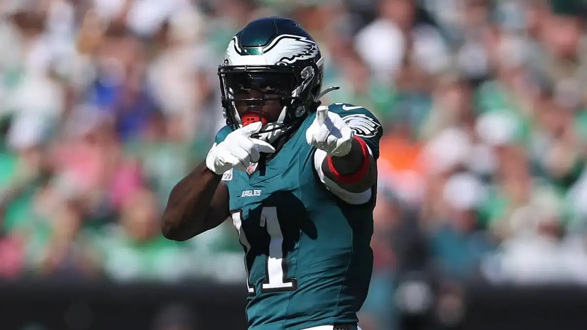 Did New England finally get its WR1 in A.J. Brown?... - 2