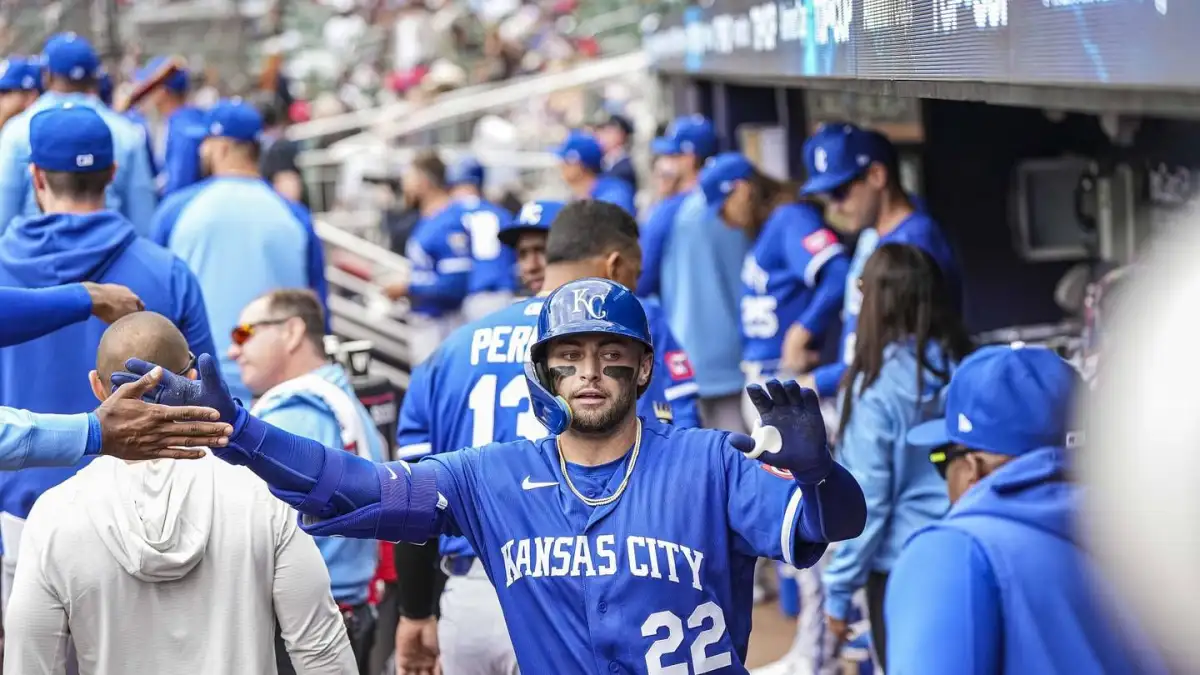 Royals' Jensen oversleeps, scratched from lineup - 3