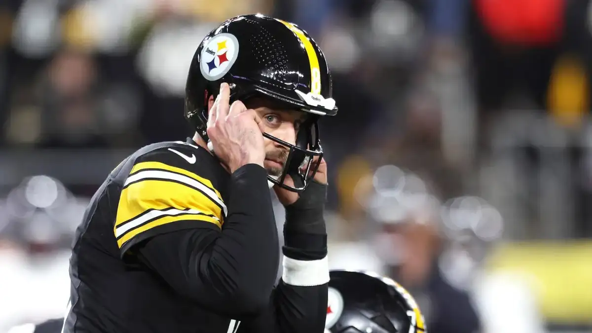 Can the Steelers win with a 42-year-old quarterbac... - 2