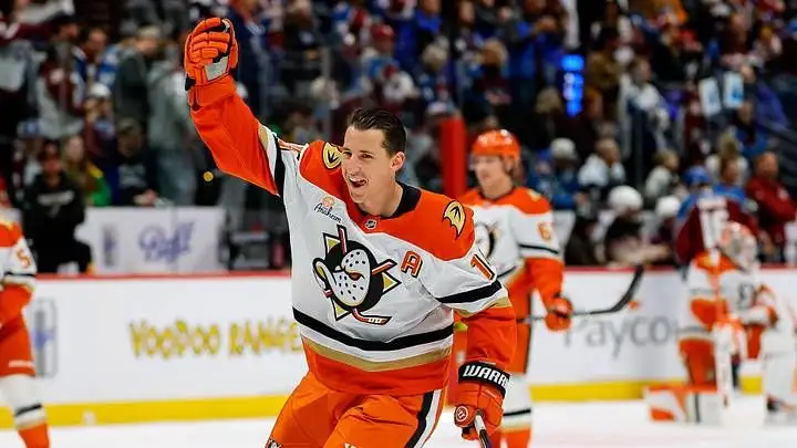 Flames acquire Ryan Strome from Ducks for seventh-round pick - 2