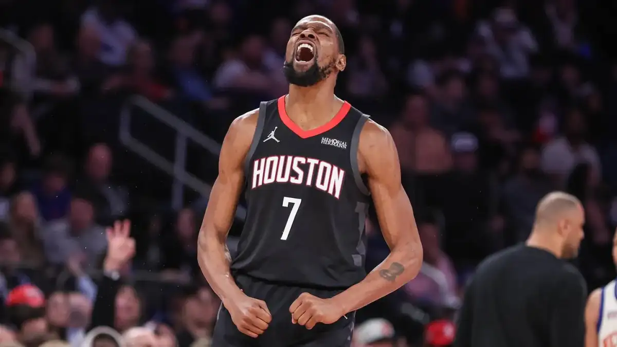 Kevin Durant says he plans to play on 2028 Los Angeles Olympics team despite age: 'Hell yeah, I want to play' - 1