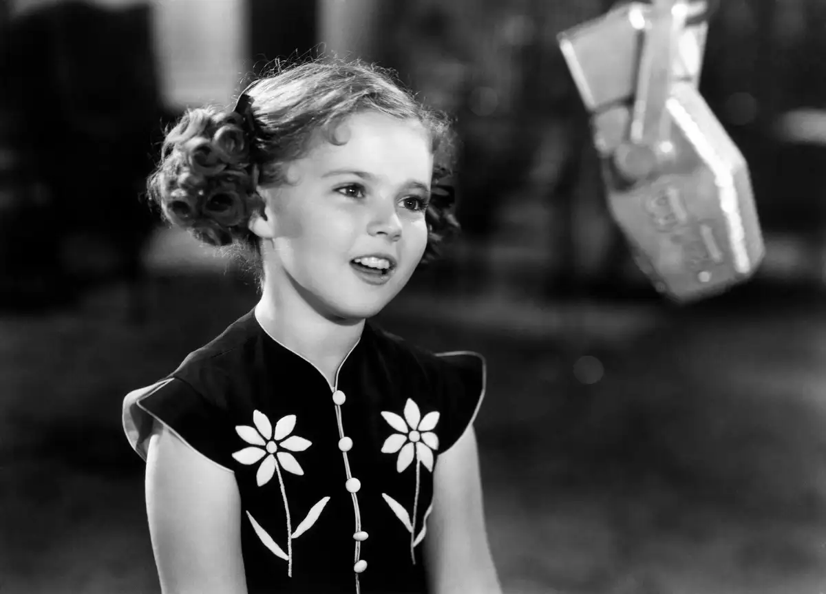 19 Former Child Stars Who Quit Acting Before They Even Turned 18 - 1