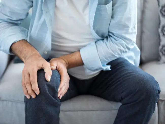 A simple change to the way you walk can relieve debilitating joint pain - 4