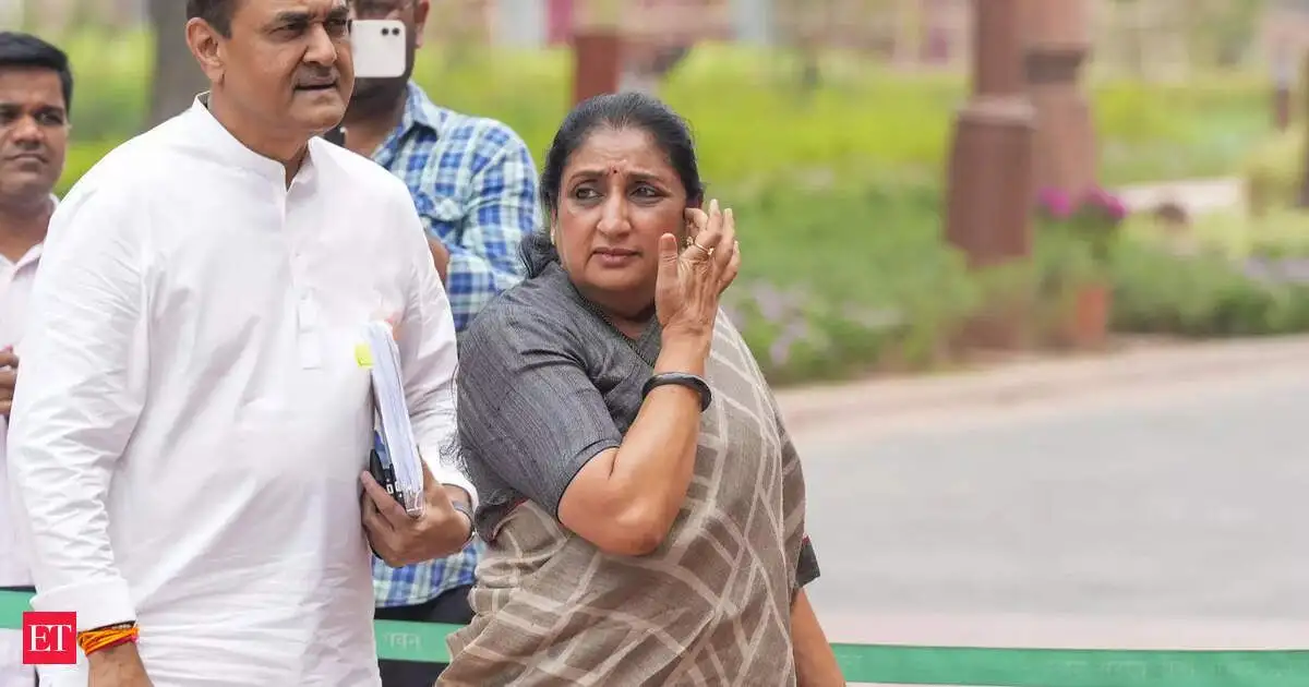 Sunetra Pawar to take over as NCP chief soon, says Praful Patel; refuses to talk on merger buzz - 4