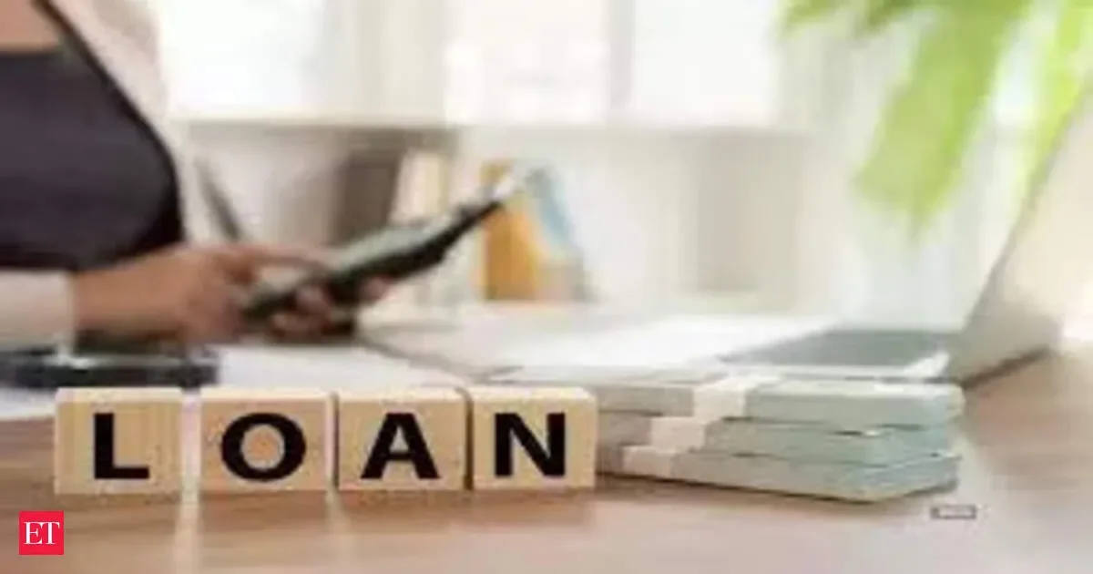US unsecured loan balances hit record high on demand from subprime customers - 2